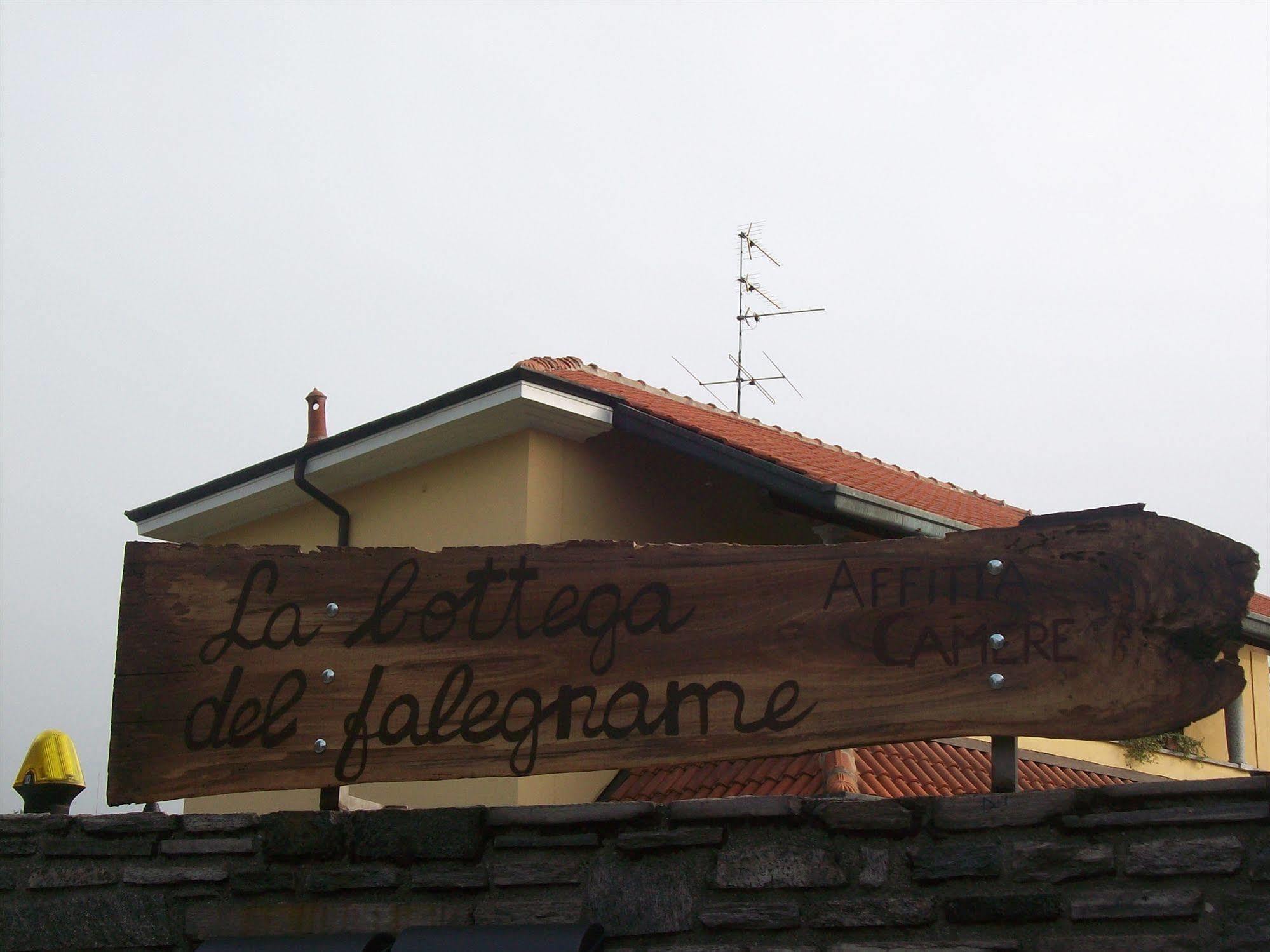 La Bottega Del Falegname Vanzaghello Eksteriør billede